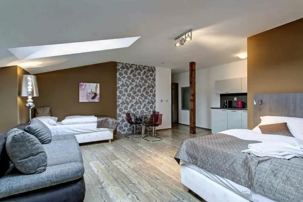 Suites & Apartments U Tří hrušek